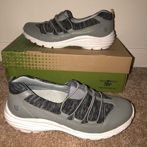 Nurse Mates Align Shoes
